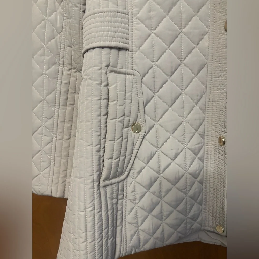 Jones Women’s Winter Coat - Picture 7 of 9